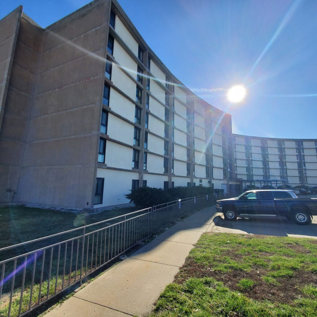 Western Specialty Contractors’ St. Louis Concrete Branch recently completed restoration work on the Mississippi Terrace Slab for the Keokuk Housing Authority in Keokuk, Iowa.